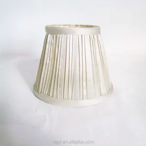 Victorian mini paralumi a pieghe con clip sul, luce cofano compatto