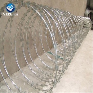 Alambre de Púas Tipo Concertina en Acabado Galvanizado o Acero Inoxidable, Alambre de Hierro con Púas Cruzadas, Protección de 0.3mm-0.6mm - Product Image 3