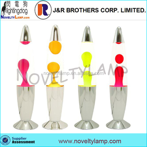 2024 ultimi modelli di lampada a razzo desktop con lampada a <span class=keywords><strong>lava</strong></span> vulcanica