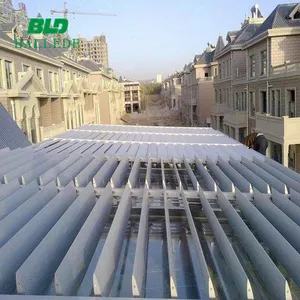 Airfoil aluminum brise soleil with elliptical louvers building facade
