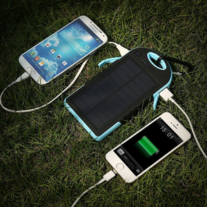 Chargeur solaire portable 5000mAh <span class=keywords><strong>Power</strong></span> <span class=keywords><strong>Bank</strong></span> Design étanche avec entrée Micro USB et sortie 10W Caractéristiques de la batterie LI-Polymer - Product Image 5