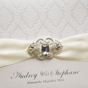 Biglietti d'invito di nozze in velluto con decorazione per matrimoni personalizzati eleganti biglietti d'ingresso personalizzati - Product Image 3