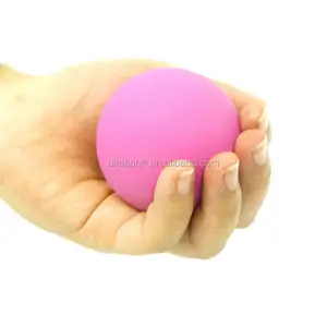 65毫米热卖橡胶球，手球，压力球在泰国制造