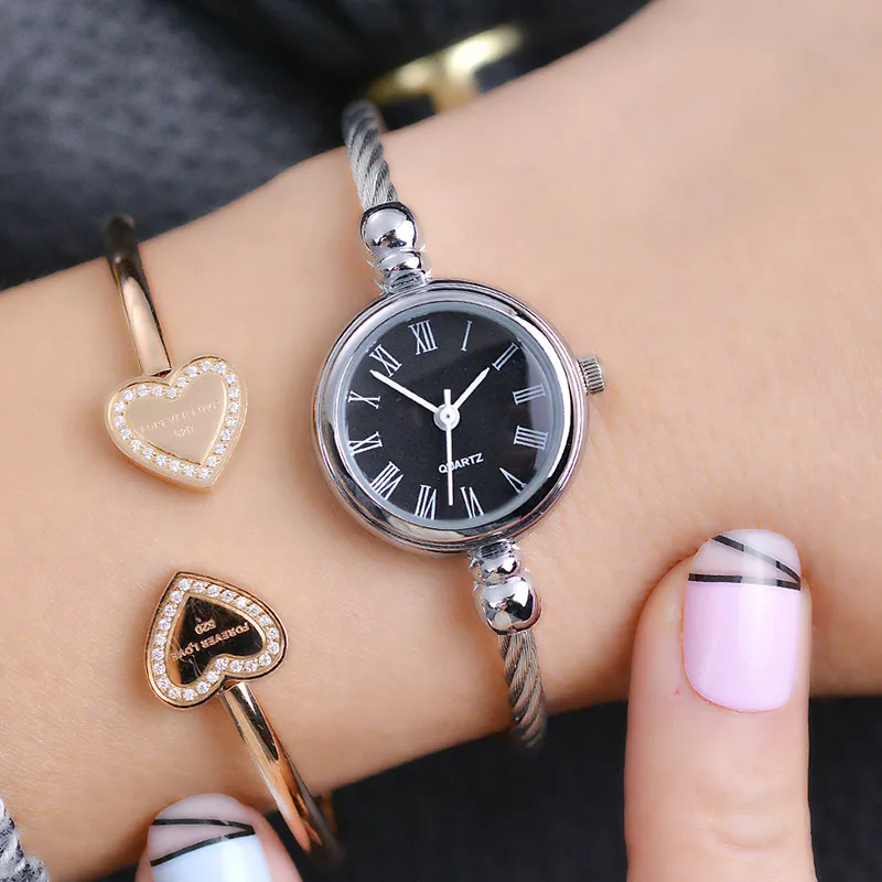 女性の小さなゴールドバングルブレスレット高級時計ステンレス鋼レディースクォーツ腕時計ブランドカジュアル女性ドレス時計