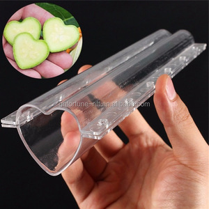 Forma del corazón molde forma de estrella para el pepino vegetal crecer - Product Image 1