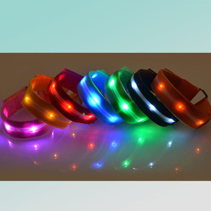 Nhấp nháy phát sáng trong bóng tối <span class=keywords><strong>LED</strong></span> <span class=keywords><strong>Armband</strong></span> cho chạy an toàn - Product Image 1