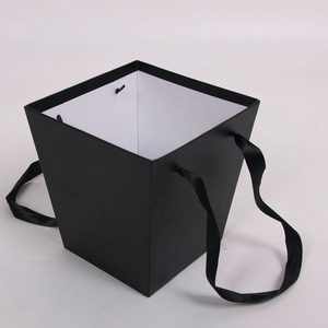 S158 biểu tượng tùy chỉnh cao cấp Hộp Quà Tặng Giấy cầm tay với dập nổi và Matt cán thiết kế hoa thanh lịch - Product Image 4