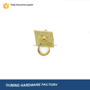 中国制造商批发金色塑料柜手柄 - Product Image 1