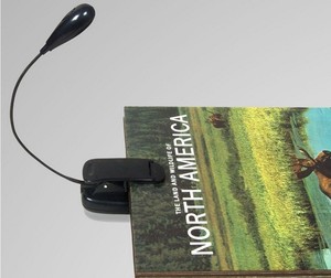 Lampe de lecture LED flexible <span class=keywords><strong>à</strong></span> <span class=keywords><strong>clipser</strong></span>, prix de gros, rechargeable par USB, pour support de musique, compatible Kindle, Nook et <span class=keywords><strong>liseuse</strong></span> électronique - Product Image 3