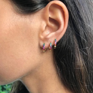 <span class=keywords><strong>Orecchini</strong></span> a Cerchio <span class=keywords><strong>Mini</strong></span> Arcobaleno in Argento 925 Gemnel, Nuovo Design per Donne, Placcati in Oro - Product Image 2