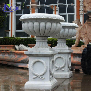 Diseño clásico romano al aire libre cuadrado Jardín <span class=keywords><strong>de</strong></span> piedra natural tallado a mano macetas <span class=keywords><strong>de</strong></span> mármol maceta jarrones <span class=keywords><strong>de</strong></span> granito <span class=keywords><strong>para</strong></span> <span class=keywords><strong>cementerio</strong></span> - Product Image 2