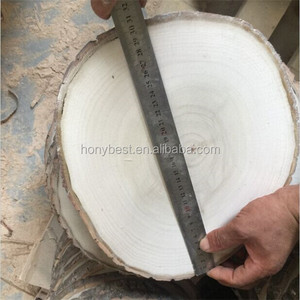 Tranches <span class=keywords><strong>de</strong></span> bois naturel non fini, rondes, vierges, avec écorce, pour l'artisanat, les décorations <span class=keywords><strong>de</strong></span> Noël, le bricolage, les centres <span class=keywords><strong>de</strong></span> <span class=keywords><strong>table</strong></span> <span class=keywords><strong>de</strong></span> mariage - Product Image 4