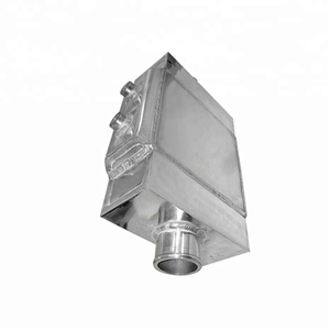 Neuer 4,5-Kern-Ladeluftkühler Universeller Flüssigkeits-Wasser-zu-Luft Automatikgetriebe-Ladeluftkühler - Product Image 5