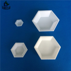 Platos y barcos de pesaje hexagonales de plástico de laboratorio - Product Image 2