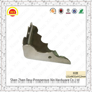 Boîte d'<span class=keywords><strong>angle</strong></span> en gros, matériel de <span class=keywords><strong>protection</strong></span>, coins en laiton pour meubles - Product Image 3