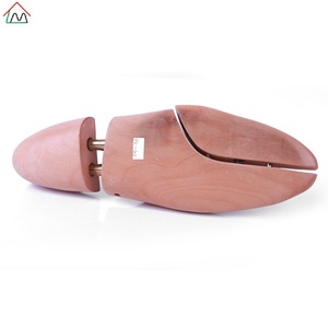 LM003A Adjustable Schima Wooden <strong>Shoe</strong> <strong>Inserts</strong> With Cheap Price Lotus <strong>Wood</strong> <strong>Shoe</strong> Tree