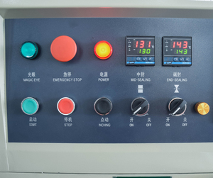Fácil de operar automática almohada <span class=keywords><strong>plastilina</strong></span> juego/pasta de la máquina de embalaje - Product Image 5