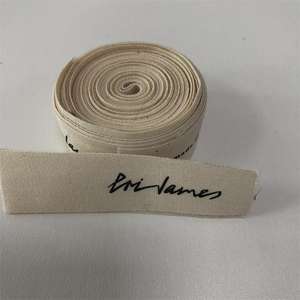 <span class=keywords><strong>Etichette</strong></span> <span class=keywords><strong>tessute</strong></span> in raso per etichetta per la cura del lavaggio stampata per abbigliamento - Product Image 4