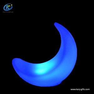 Cây Thông Giáng Sinh Bằng Nhựa Có Đèn LED Nhỏ Ngoài Trời - Product Image 6