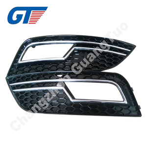 Couvercle antibrouillard chromé <span class=keywords><strong>RS4</strong></span> - Product Image 1