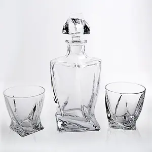 Groothandel Wijn Decanter Twisted Glas Whiskey Cups Voor Verkoop