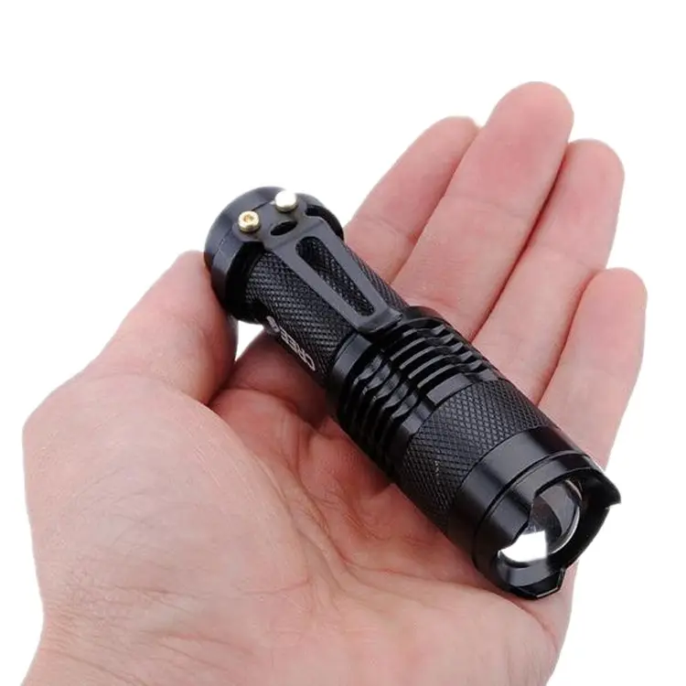 Disesuaikan Daya Tinggi Tahan Air Zoomable Mini Torch 14500/AA Powered Q5 Taktis Mini Led Senter dengan Klip untuk Berkemah