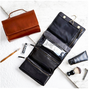 Hot Selling Pu Leather Shave Dopp Kit Travel <strong>Hanging</strong> Toiletry <strong>Wash</strong> <strong>Bag</strong> - Product Image 2