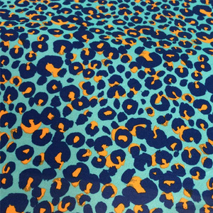 Material de buceo de tela de neopreno de leopardo verde con tela en T leopardo buceo fluorescente moda leopardo SBR TELA DE BUCEO 2mm 3mm - Product Image 5