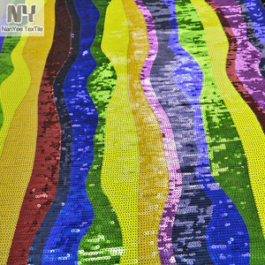 Nanyee Dệt 5 mét Lỗ Giữa Đa Màu Sắc Thêu Sóng Sequin Vải - Product Image 4