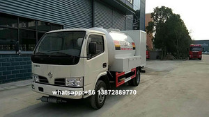 Goede kwaliteit kleine 6 wheeler 2.3 ton propaan road vervoer lpg bobtail <span class=keywords><strong>truck</strong></span>