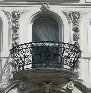 <strong>Wrought</strong> <strong>Iron</strong> Balcony Railing Design For Villa European Middle Convex Balustrade Design - Product Image 2