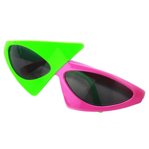 Gafas de sol divertidas con contraste estilo Roy Purdy, anteojos triangulares asimétricos de estilo Hip Hop, suministros para fiesta, novedad - Product Image 1