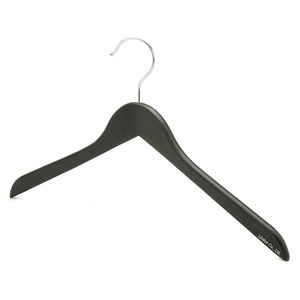 LINDON <span class=keywords><strong>Lipu</strong></span> Cintres en bois noir haut de gamme avec logo personnalisé pour vêtements et costumes - Product Image 4
