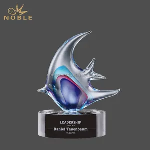 Custom Crystal Base Tropische Vis Gekleurde Kunst Glas Trofee