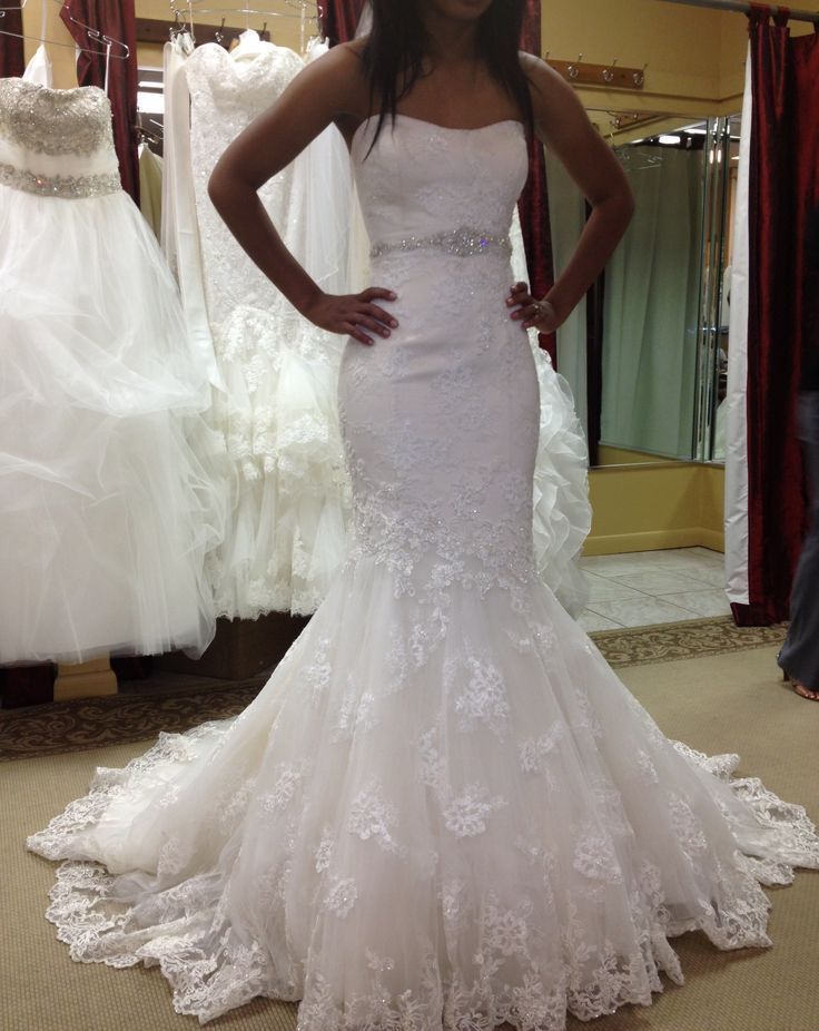 NE124 Vintage Ivory Wedding Dresses - Elegant Lace Gowns