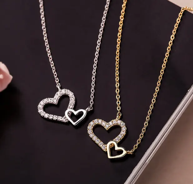 Wholesale fashion gold copper rhinestone heart-shaped pendant necklace hot sell Valentine's Day gold heart necklace