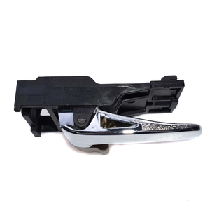 Nueva manija de puerta Interior derecha cromada para Toyota 2000-2004 Avalon 2004-2006 Tundra 2001-2007 <span class=keywords><strong>Sequoia</strong></span> 69205AC010 69205-AC010 - Product Image 2