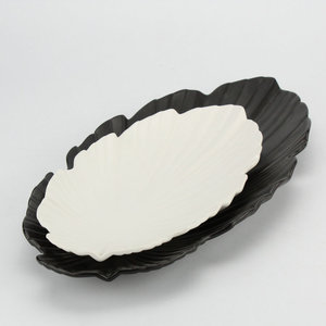 Assiette à dessert en céramique irrégulière, 3 pièces, surface mate blanche et noire pour dessert