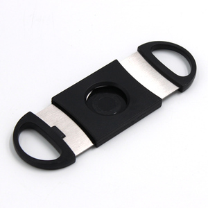 Wholesale Made in China Plastci Back-stop <strong>Cigar</strong> <strong>Cutter</strong>