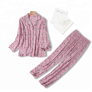 Grosir Set Piyama Katun Wanita Gambar Cetak Kustom Motif Bunga Stroberi untuk Wanita Baju Tidur Wanita Set Piyama Katun India