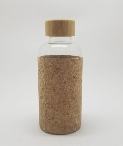 550ML Borosilicate glass sports drinking water bottle with Cork sleeve