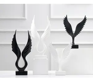 NEUES PROMOTIONAL EUROPEAN STYLE FASHION OFFICE HOUSE SHOWROOM DECORS GOLDEN SILVER RESIN STANDING FLYING EAGLE STATUES