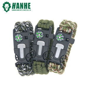 Pulsera de Paracord de Plástico 5 en 1 para Exteriores con Pedernal, Brújula, Silbato de Emergencia y Hebilla Raspador - Product Image 2