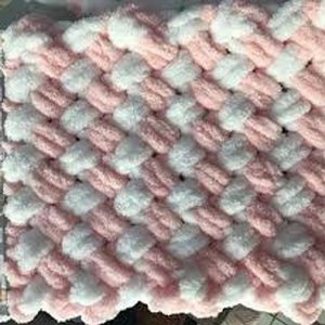 Benang Rajut Charmkey Fancy <span class=keywords><strong>Yarn</strong></span> Super Lembut Chunky Chenille Polyester Finger <span class=keywords><strong>Loop</strong></span> untuk Rajutan Tangan - Product Image 6
