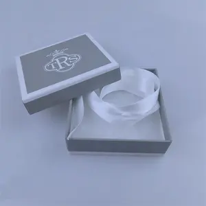 热销定制的硬质纸板纸首饰礼品盒