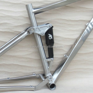 Cuadro <span class=keywords><strong>de</strong></span> <span class=keywords><strong>Bicicleta</strong></span> <span class=keywords><strong>de</strong></span> Montaña/Fat Bike <span class=keywords><strong>de</strong></span> <span class=keywords><strong>Titanio</strong></span> Helix KS en Oferta, Frenos <span class=keywords><strong>de</strong></span> Disco XTR, Horquilla <span class=keywords><strong>de</strong></span> Aire, Cableado Externo 650B - Product Image 2