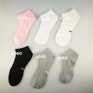 atlético de los hombres atléticos del ciclo del tobillo que se ejecutan los calcetines de encargo de los deportes - Product Image 1
