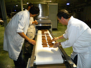 Offre Spéciale Chocolat Produits Ligne de Production/chocolat machine prix/chocolaterie machines - Product Image 3