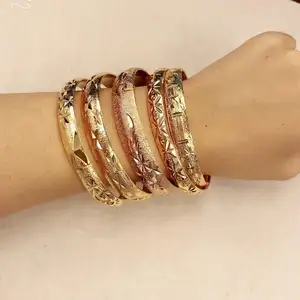 Mais barato Moda Índia Bangle Pulseiras Mulheres Charme Banhado A Ouro Pulseira de Casamento Feito Sob Encomenda