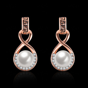 Más nuevo estilo pendientes 18 K chapado en oro rosa rhinestone perla pendientes para <span class=keywords><strong>las</strong></span> mujeres - Product Image 4